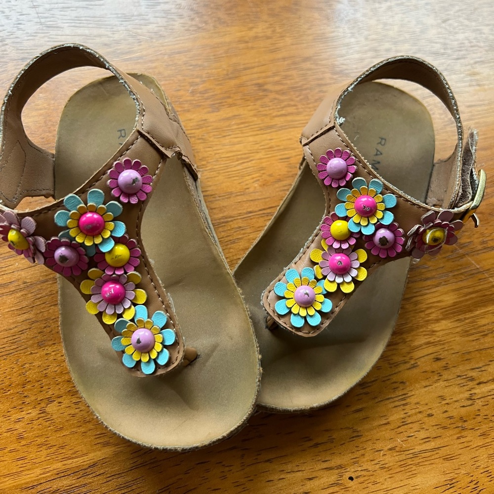Size 7 sandals